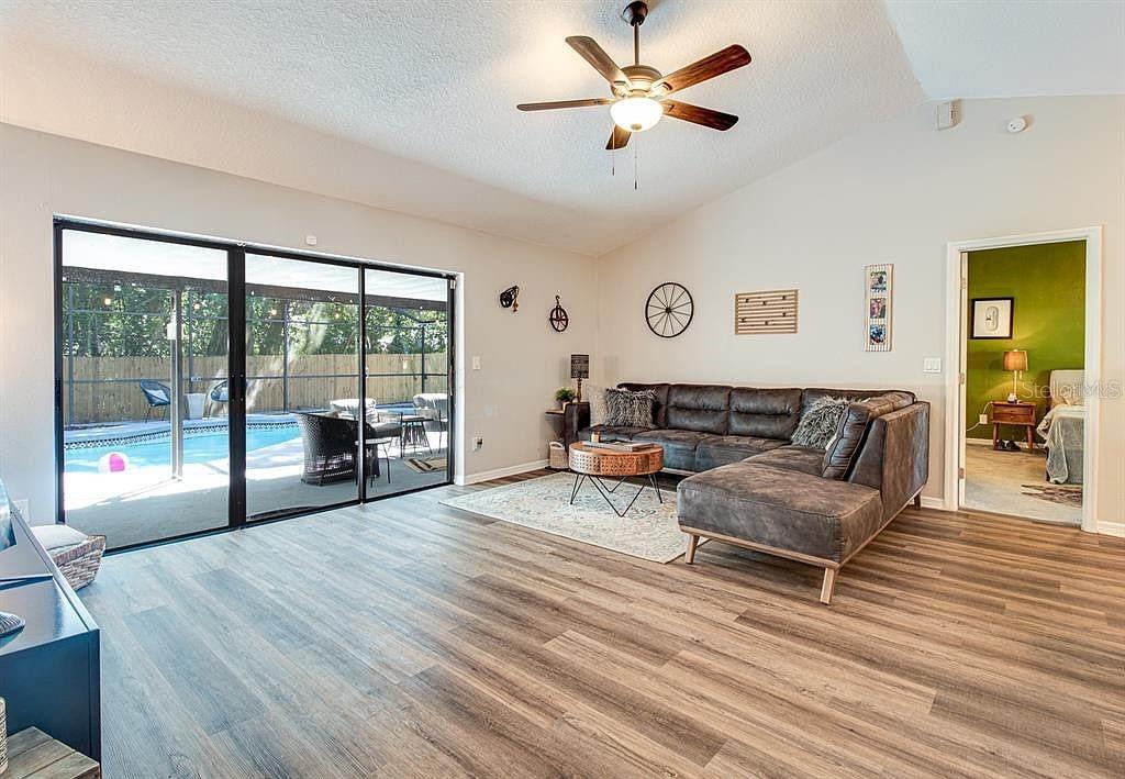 Image 7 of 28 For 5401 Lighthouse Road