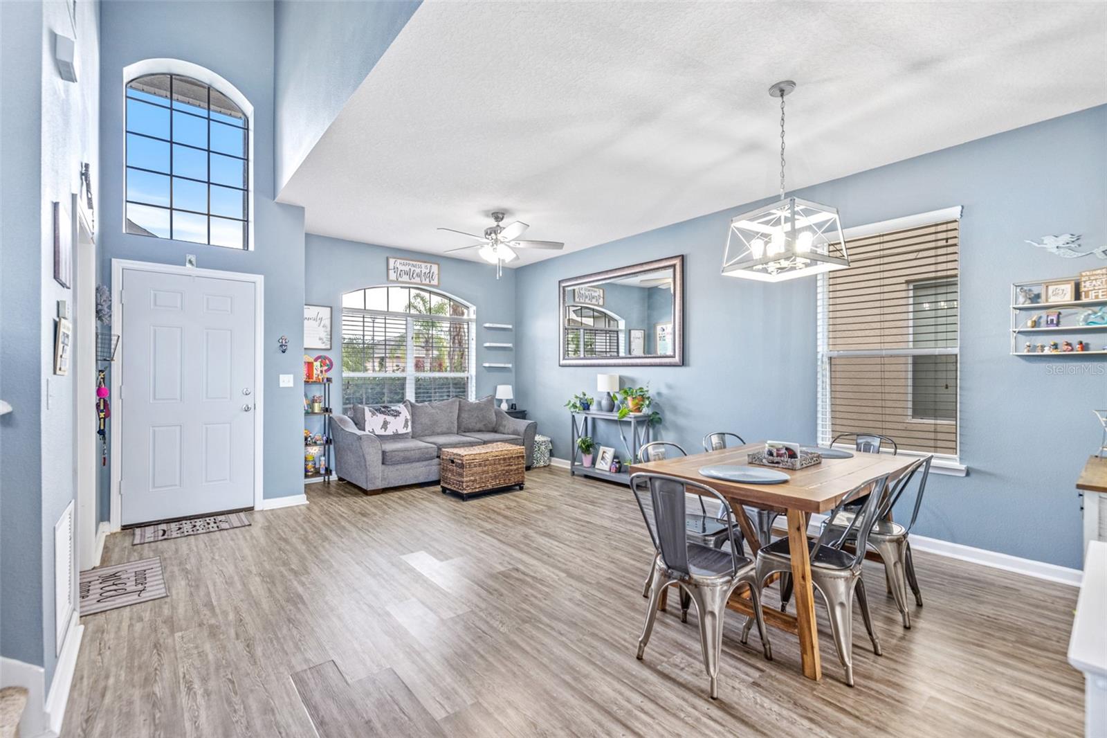 Image 3 of 46 For 5336 Coquina Shores Lane