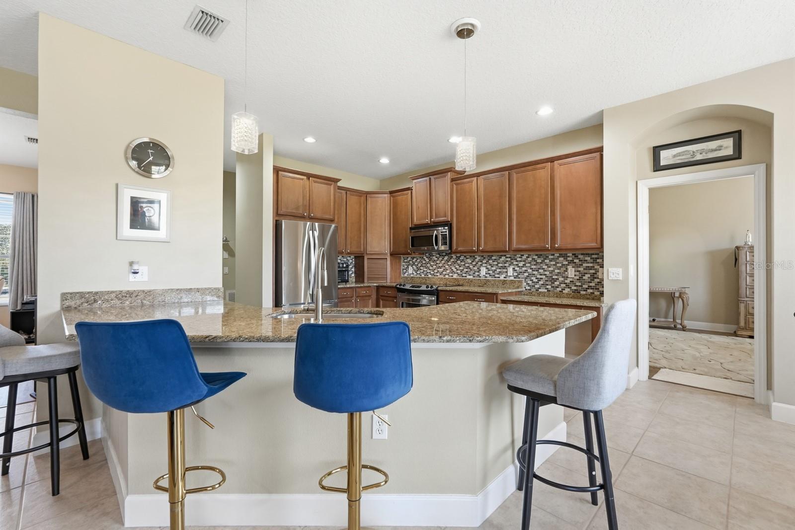 Image 14 of 53 For 208 Crystal Ridge Rd.