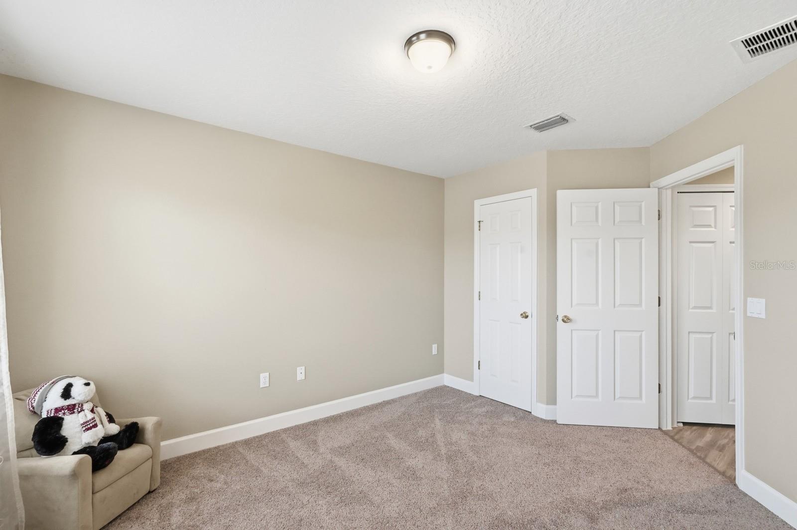 Image 32 of 53 For 208 Crystal Ridge Rd.