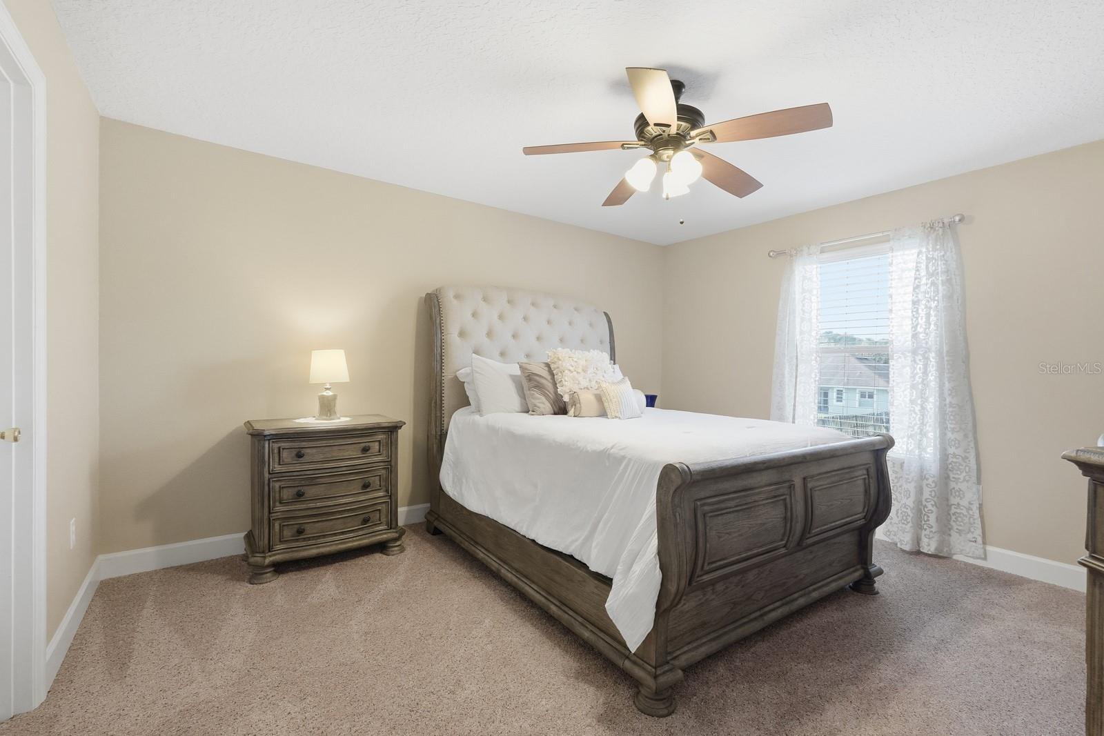 Image 33 of 53 For 208 Crystal Ridge Rd.