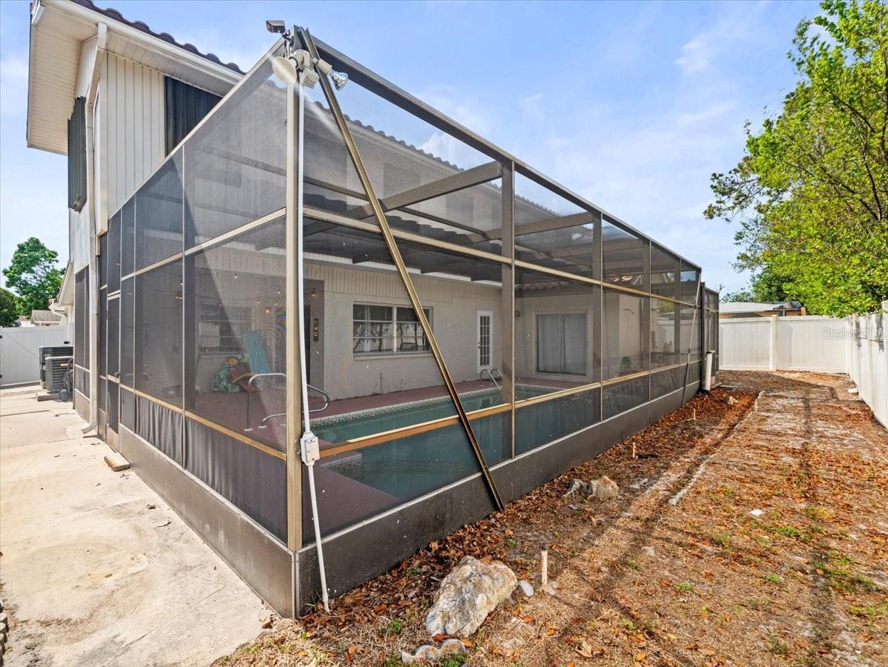 Image 36 of 38 For 9100 Suffolk Lane