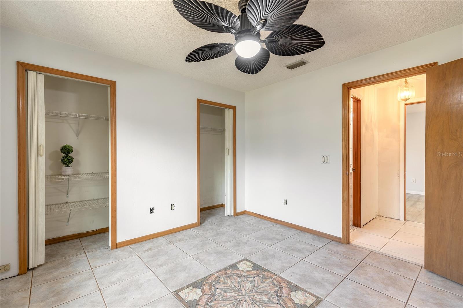 Image 30 of 49 For 5560 Trail Side Drive