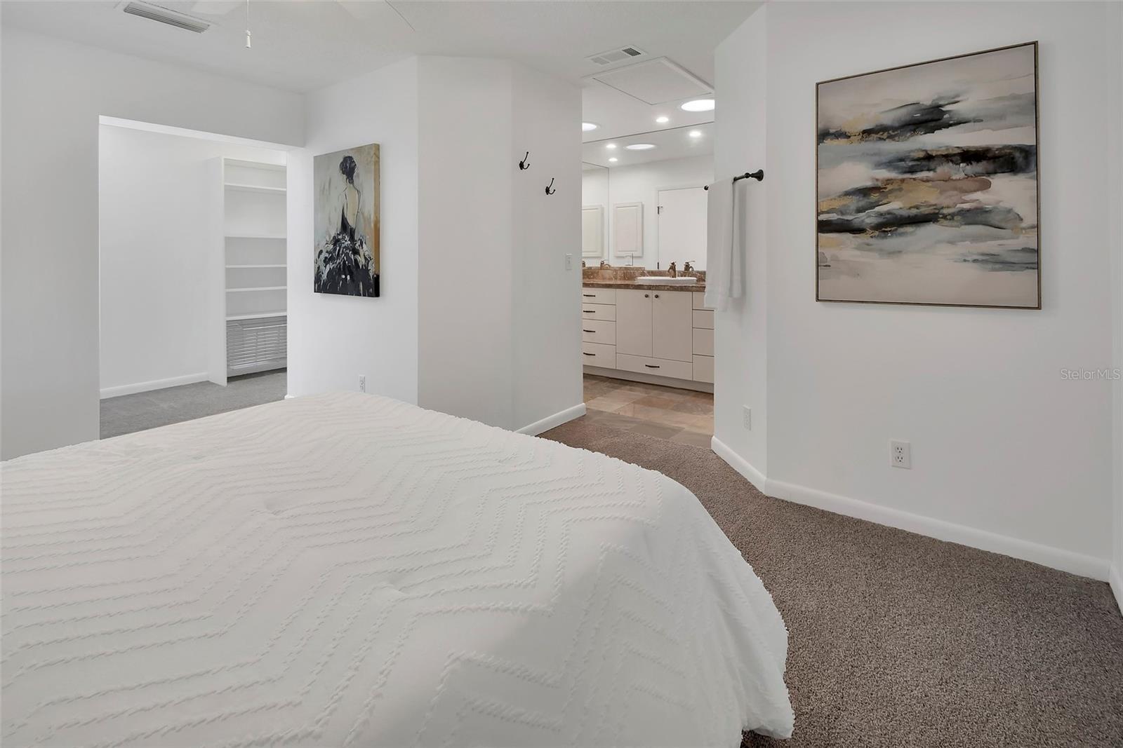 Image 24 of 68 For 116 Oakmont Lane