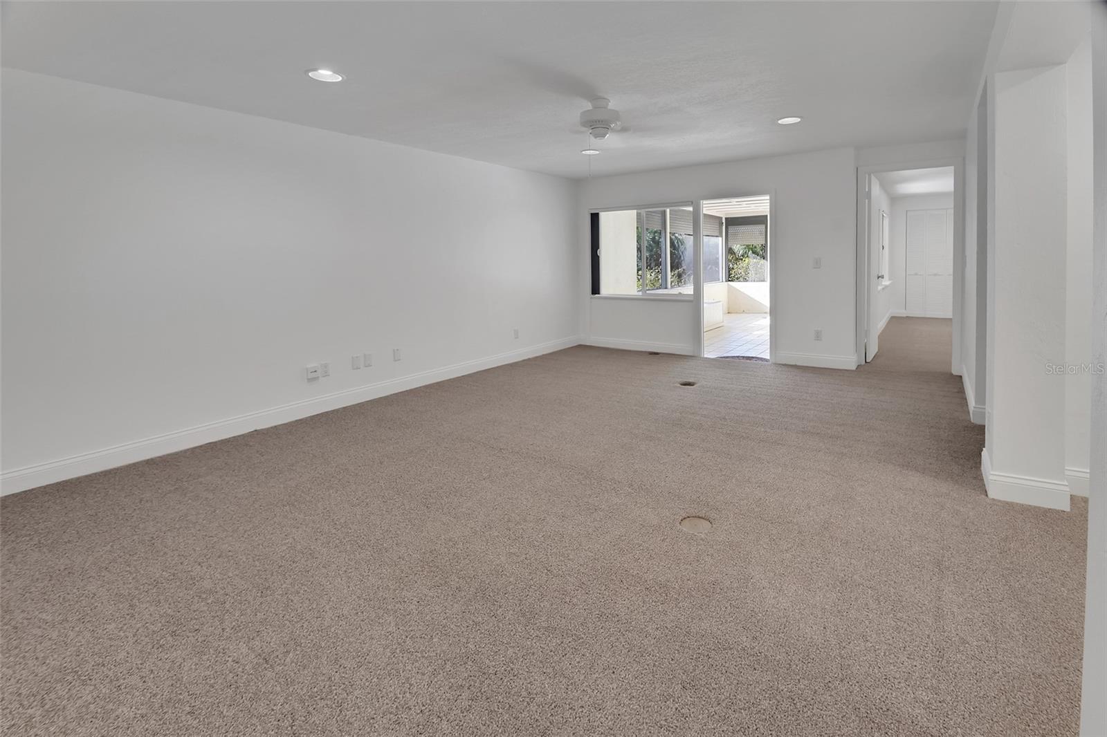 Image 37 of 68 For 116 Oakmont Lane