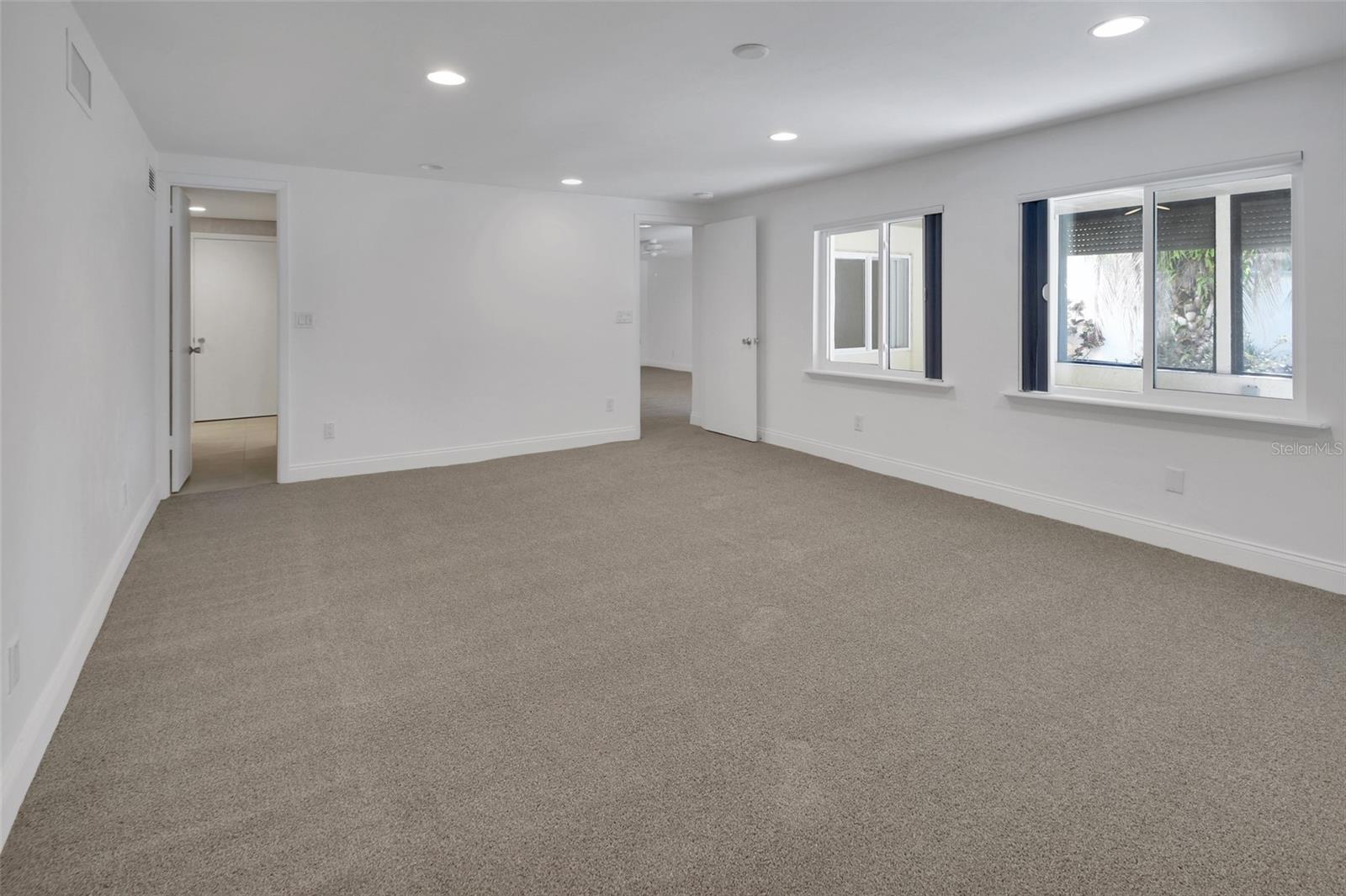 Image 46 of 68 For 116 Oakmont Lane