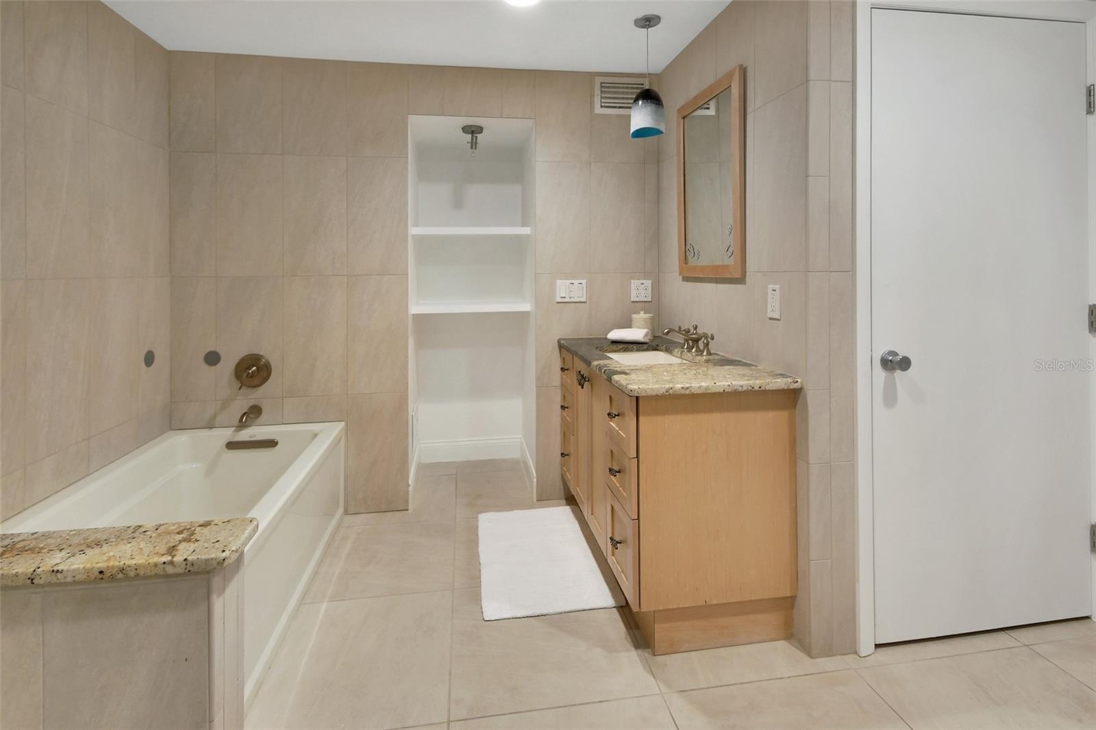 Image 50 of 68 For 116 Oakmont Lane