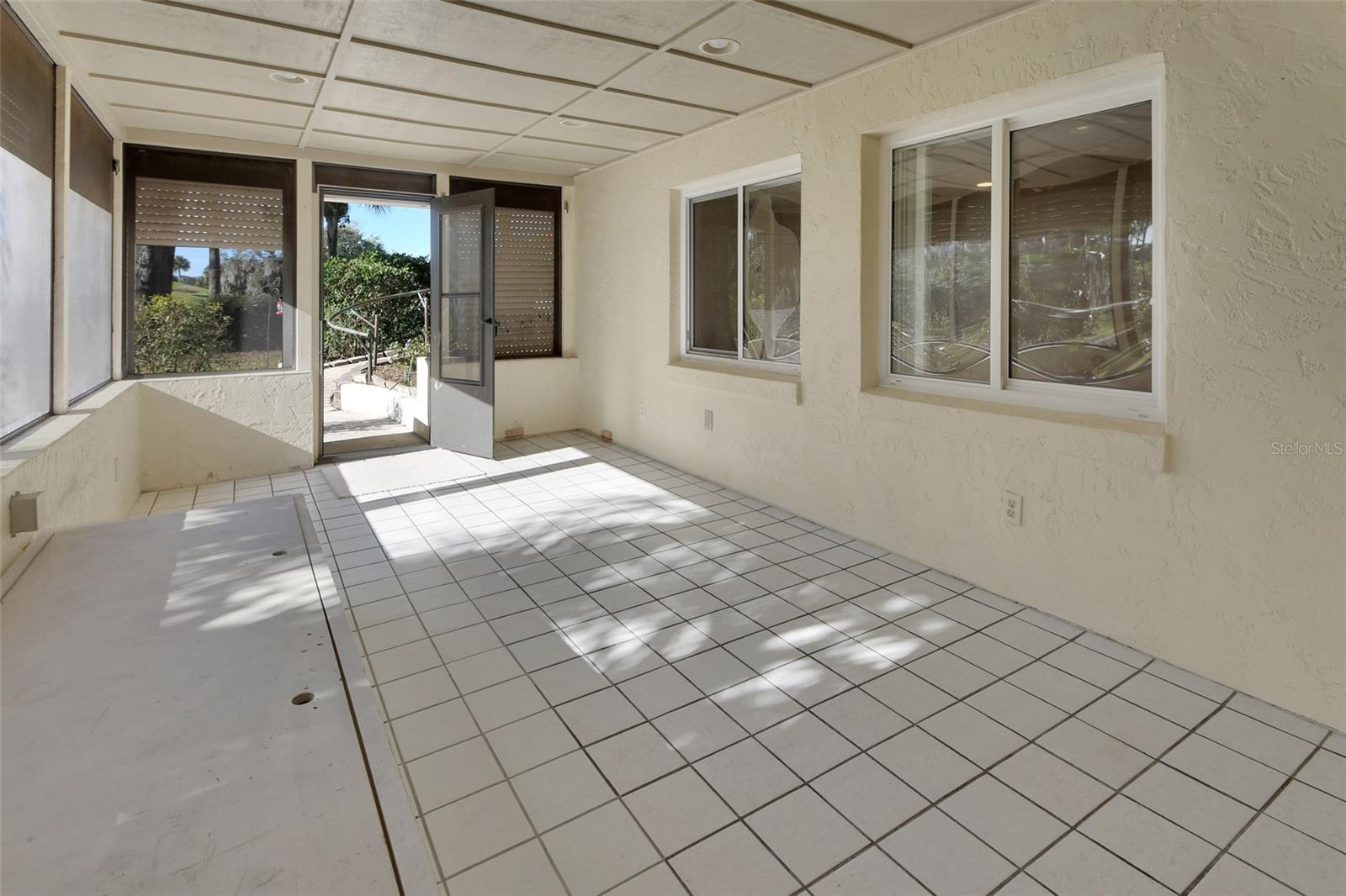 Image 52 of 68 For 116 Oakmont Lane