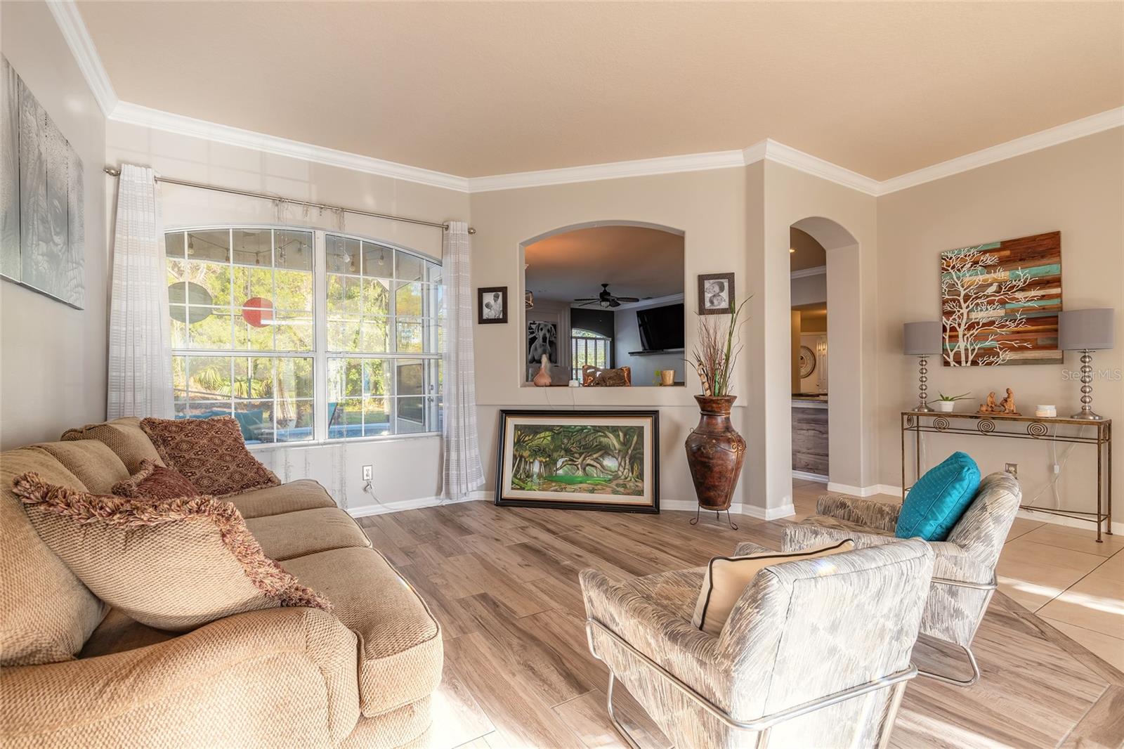 Image 10 of 56 For 5 Baltimore Lane