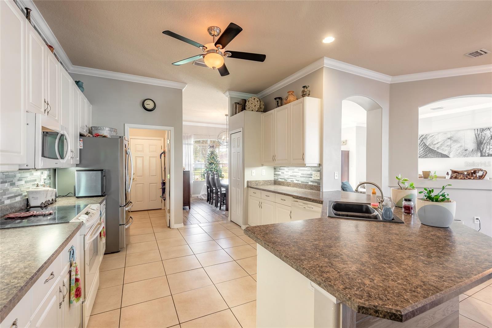 Image 15 of 56 For 5 Baltimore Lane