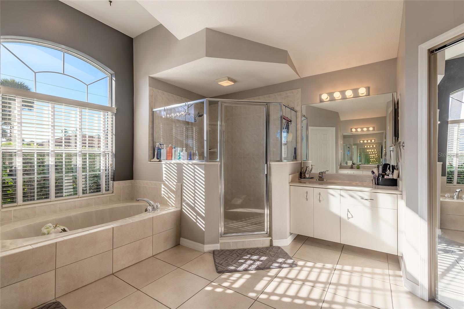 Image 27 of 56 For 5 Baltimore Lane