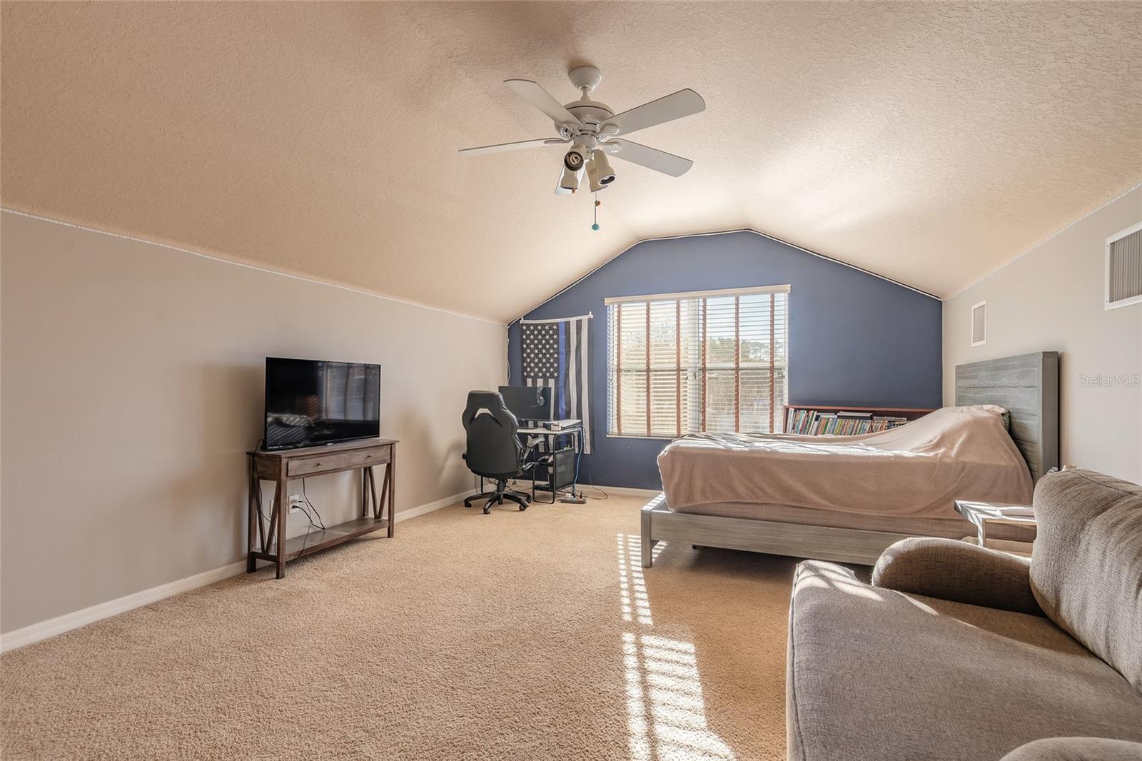 Image 37 of 56 For 5 Baltimore Lane