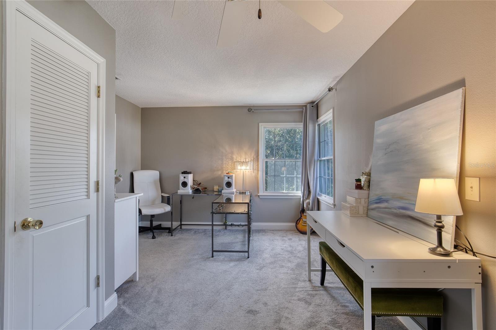 Image 45 of 73 For 14 Foxfords Chase