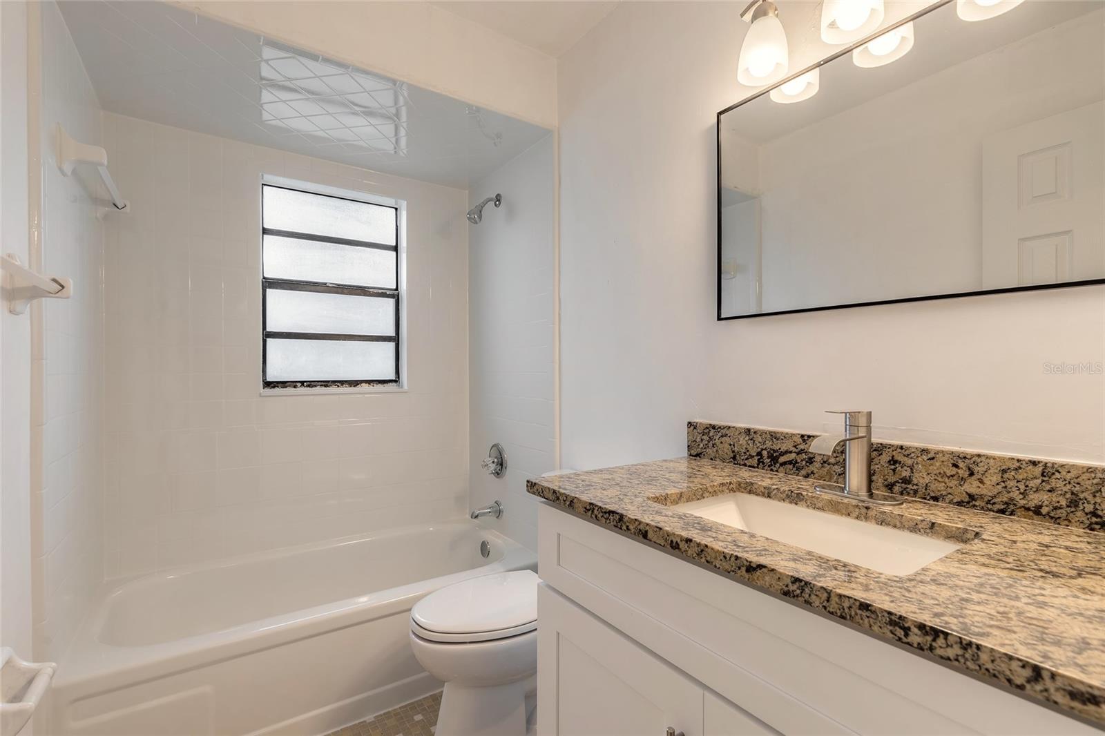 Image 16 of 35 For 1316 Point Court