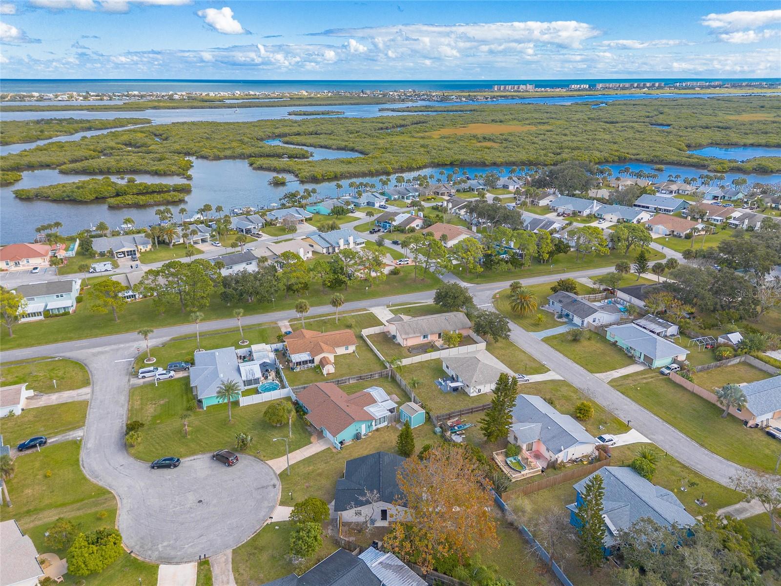 Image 33 of 35 For 1316 Point Court