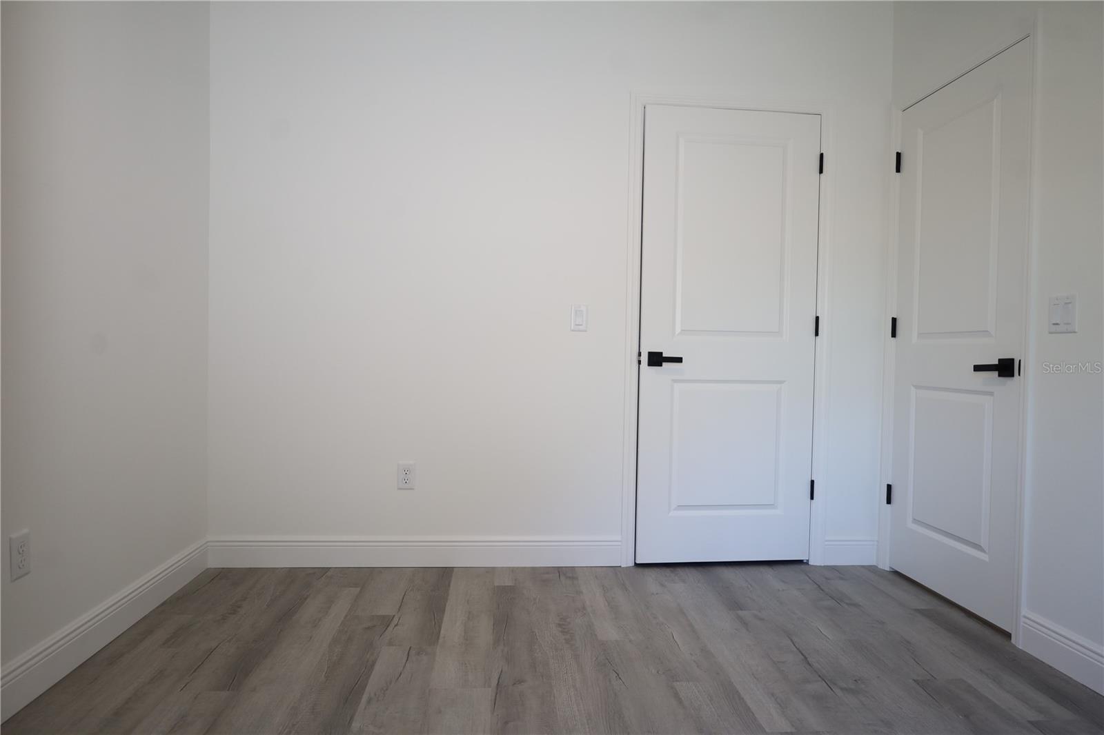 Image 19 of 39 For 630 Adelle Avenue