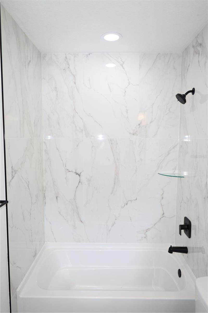 Image 22 of 39 For 630 Adelle Avenue