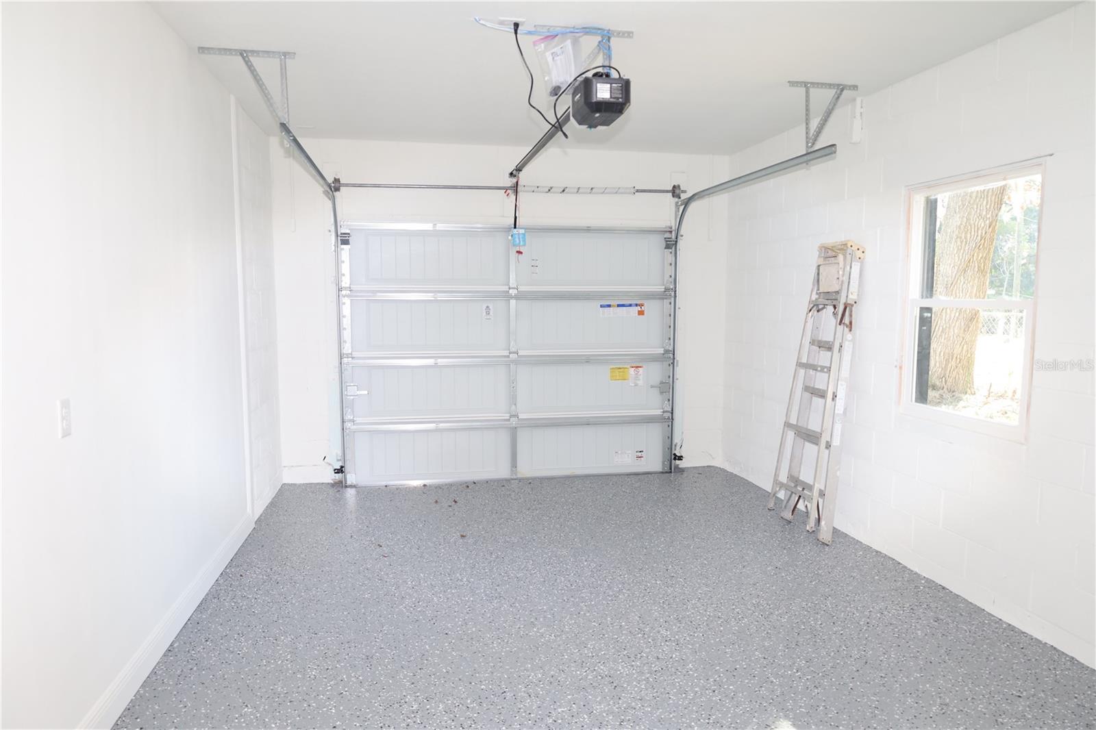 Image 32 of 39 For 630 Adelle Avenue