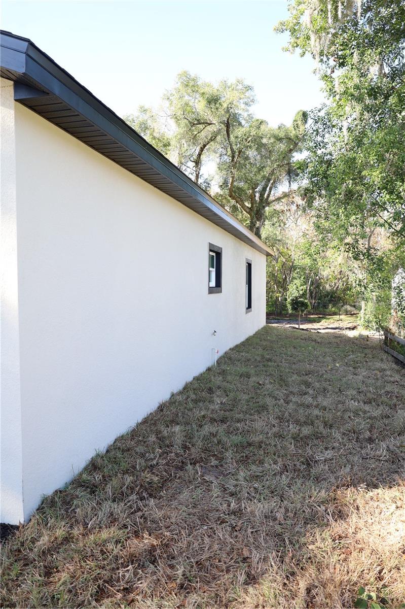 Image 36 of 39 For 630 Adelle Avenue