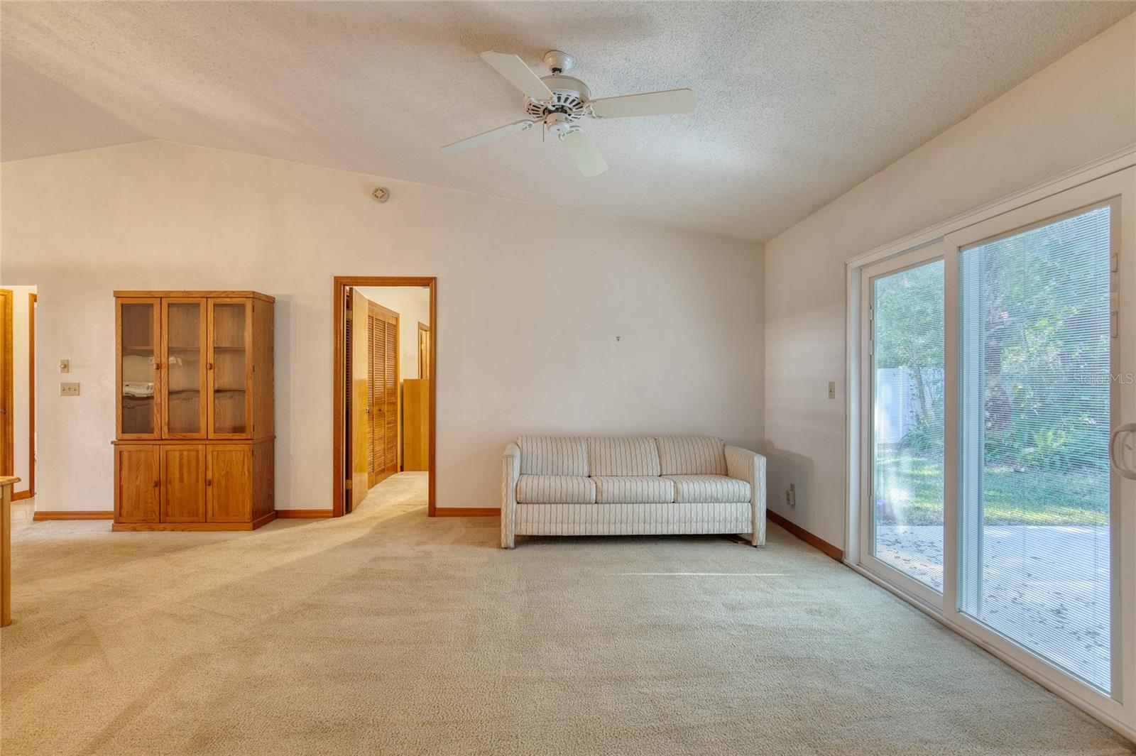 Image 20 of 30 For 1093 Oak Forest Circle