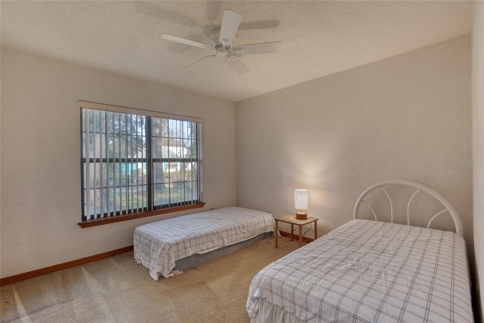 Image 22 of 30 For 1093 Oak Forest Circle