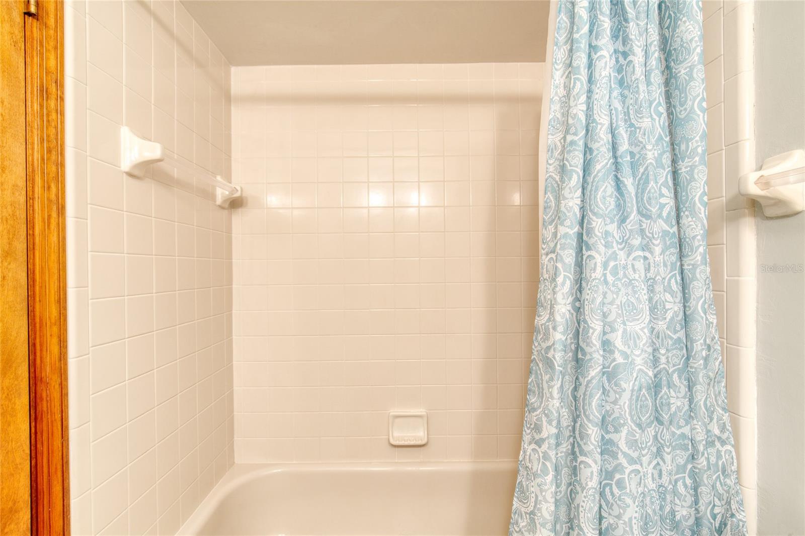 Image 25 of 30 For 1093 Oak Forest Circle