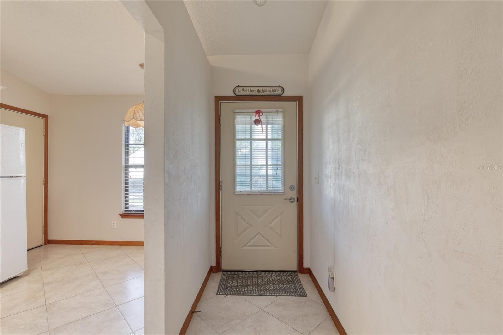 Image 3 of 30 For 1093 Oak Forest Circle