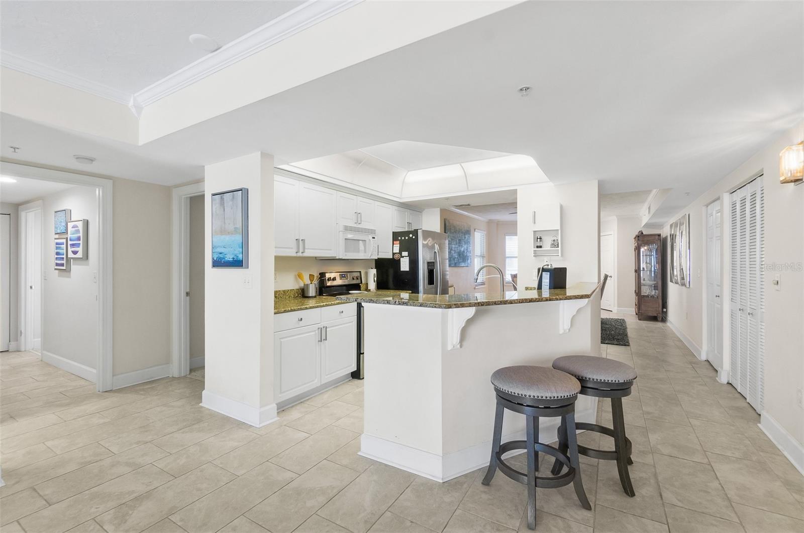 Image 17 of 58 For 2055 Atlantic Avenue 1002