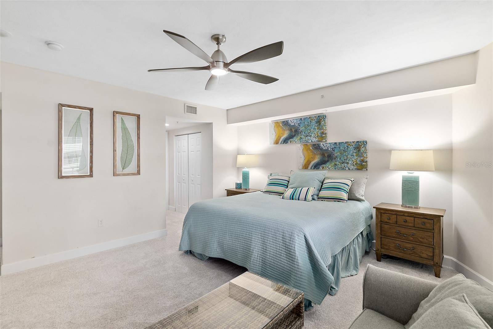 Image 35 of 58 For 2055 Atlantic Avenue 1002