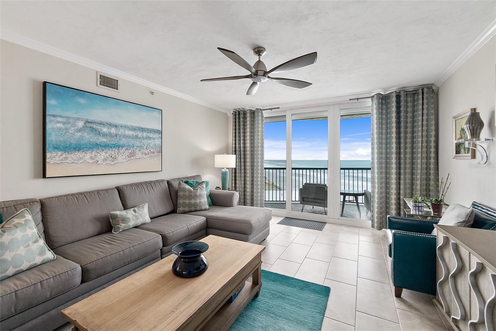 Image 7 of 58 For 2055 Atlantic Avenue 1002