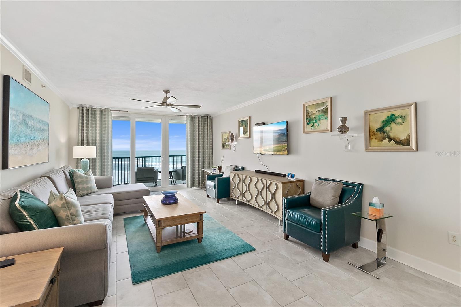 Image 8 of 58 For 2055 Atlantic Avenue 1002