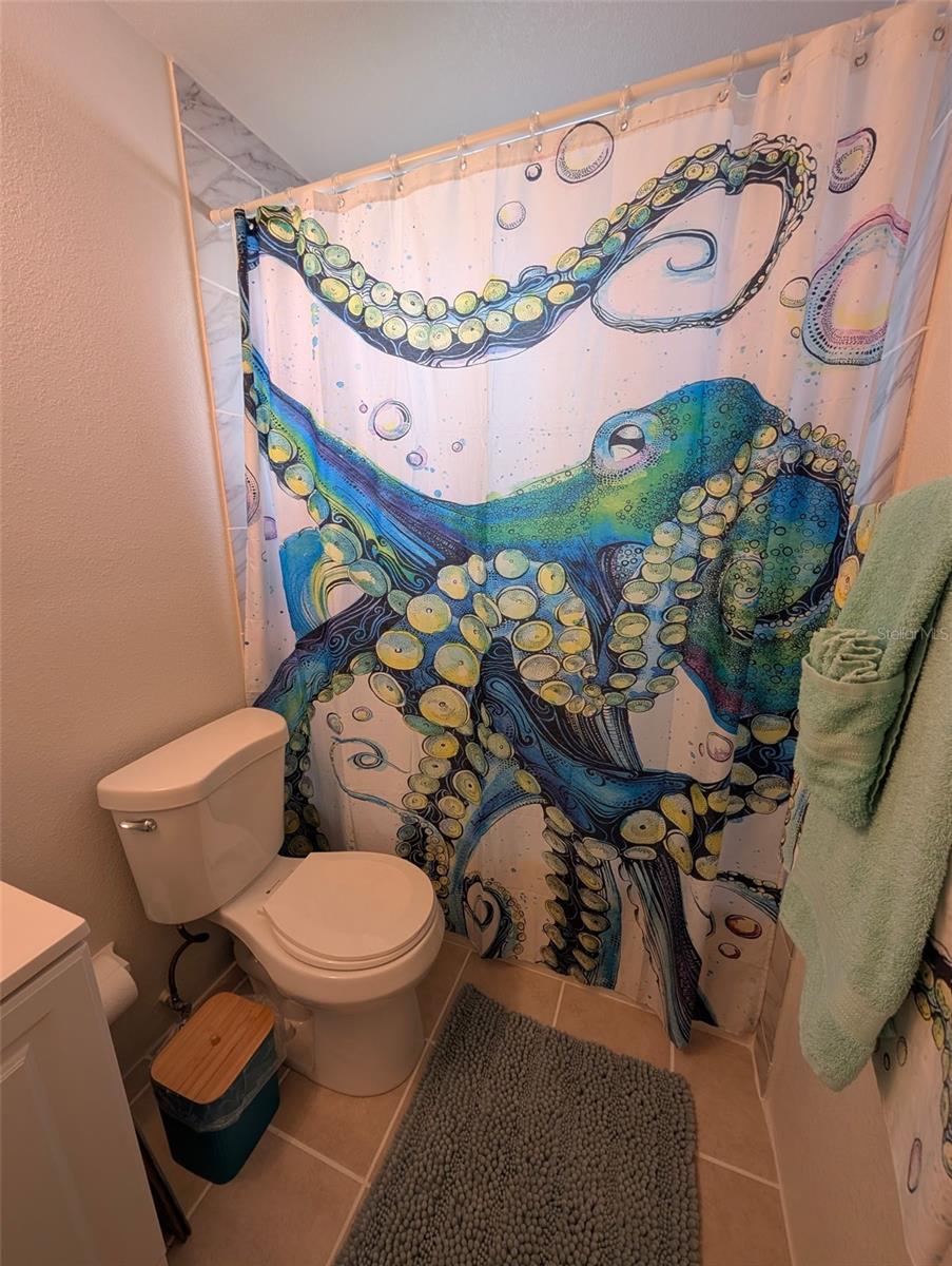 Image 10 of 15 For 402 Auburn Dr