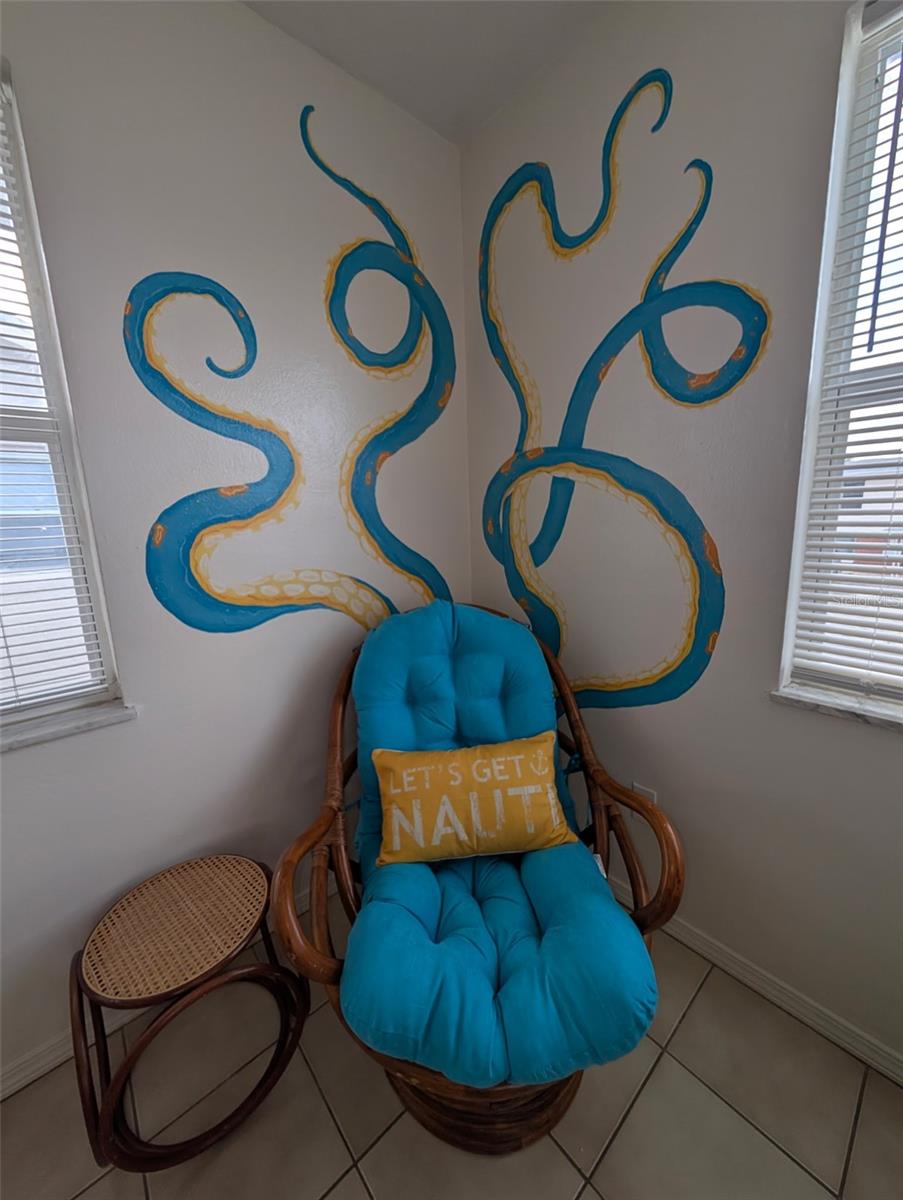 Image 5 of 15 For 402 Auburn Dr