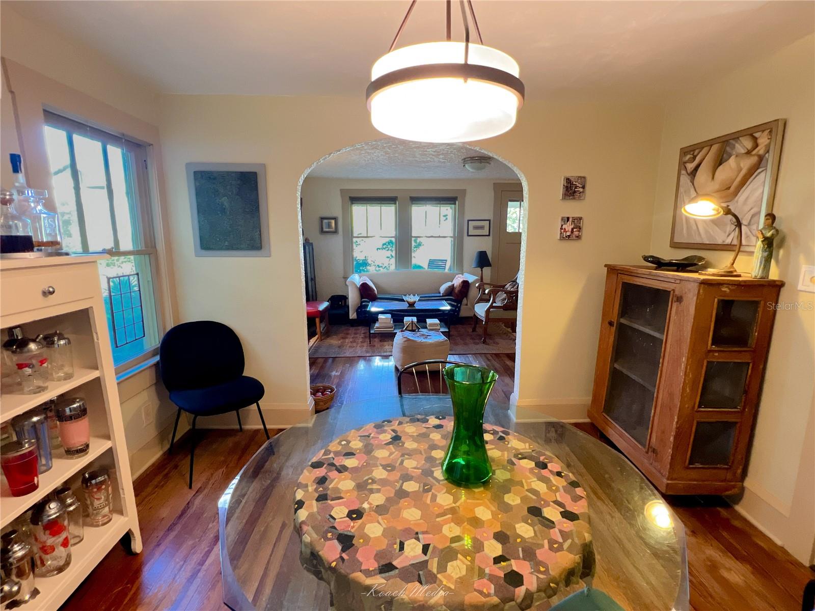 Image 17 of 29 For 444 Julia Avenue