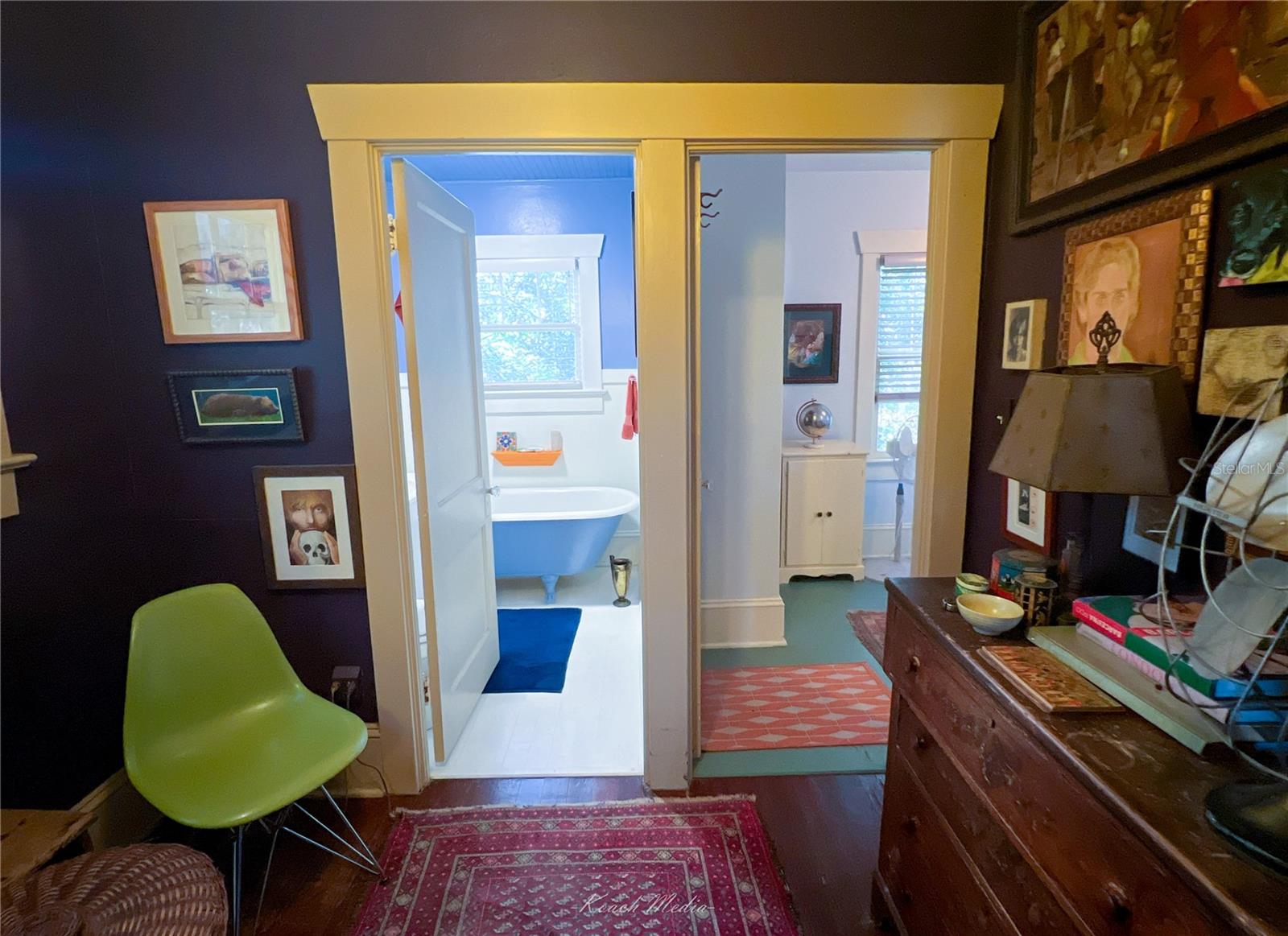 Image 20 of 29 For 444 Julia Avenue