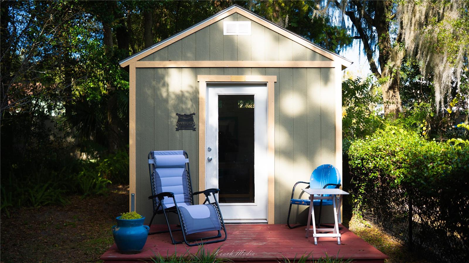 Image 27 of 29 For 444 Julia Avenue