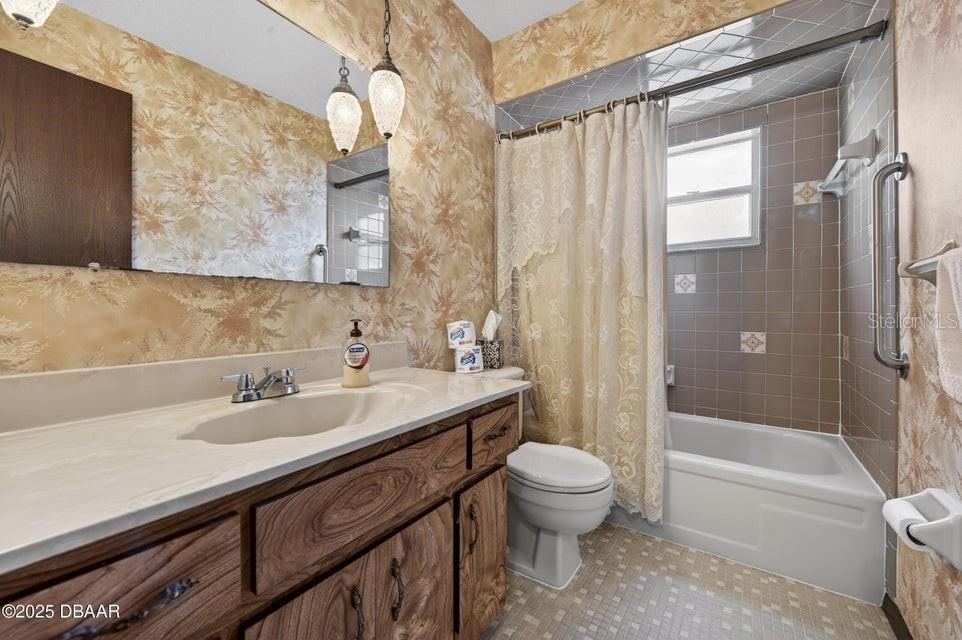 Image 16 of 40 For 1086 Kingswood Way