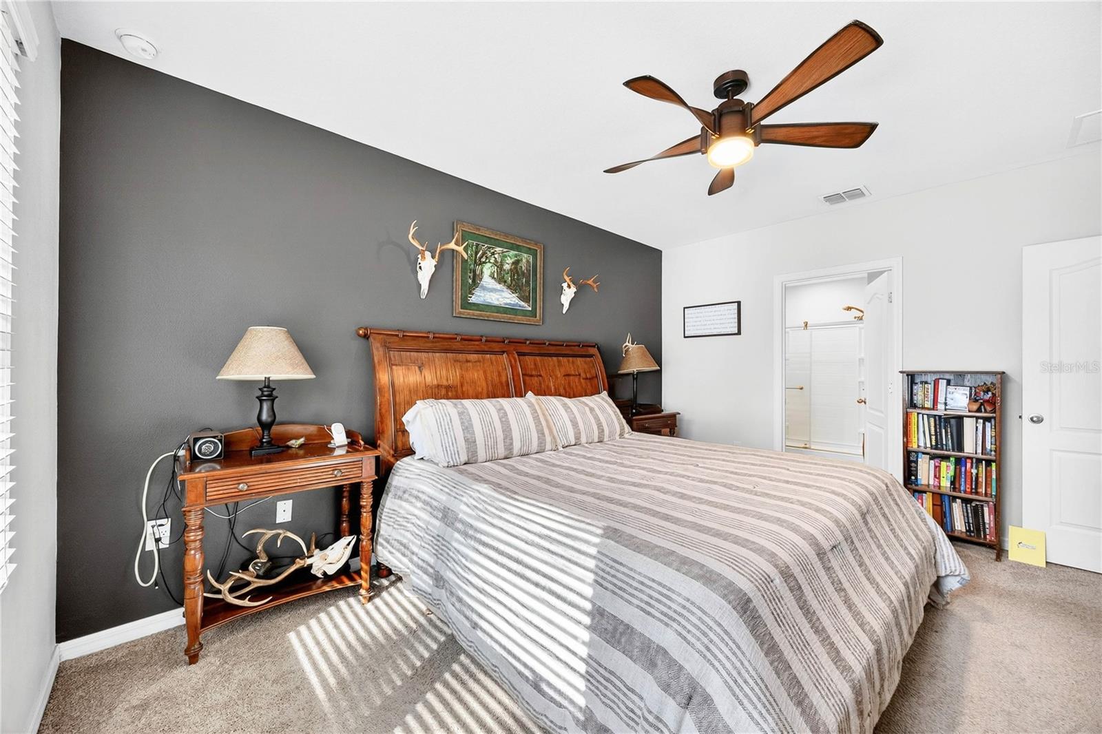 Image 11 of 40 For 290 Sandoval Drive