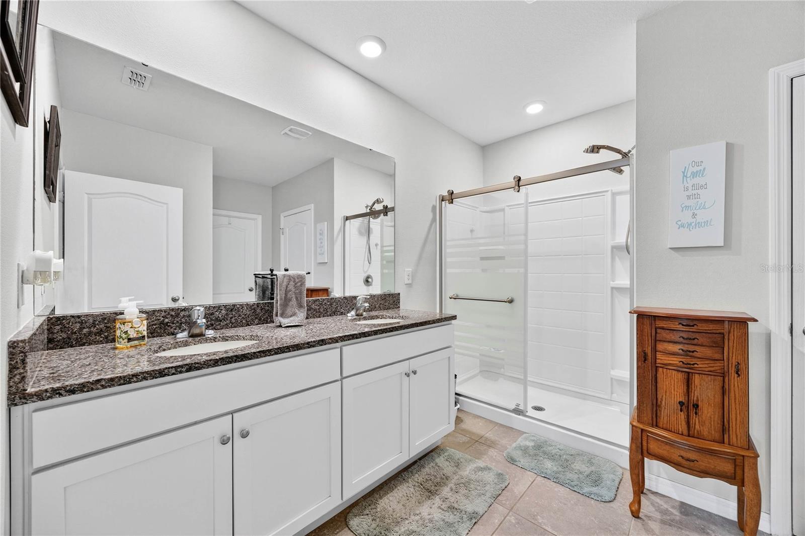 Image 12 of 40 For 290 Sandoval Drive