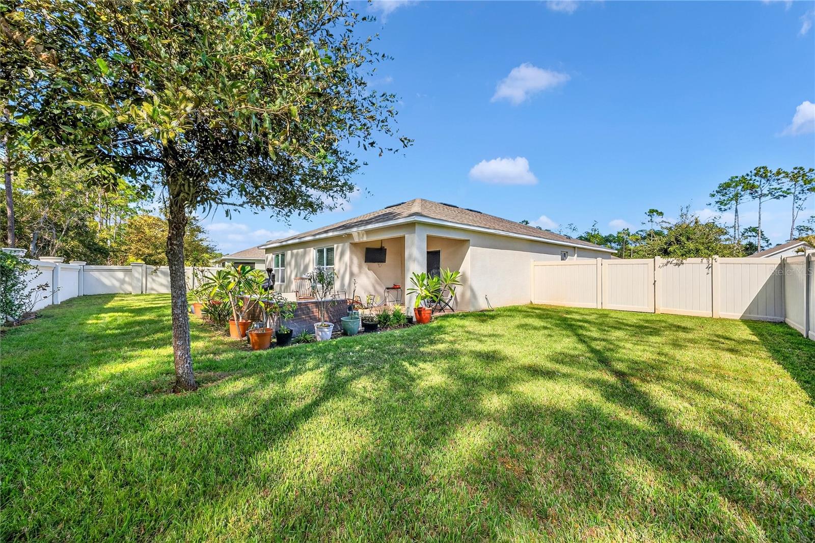 Image 27 of 40 For 290 Sandoval Drive