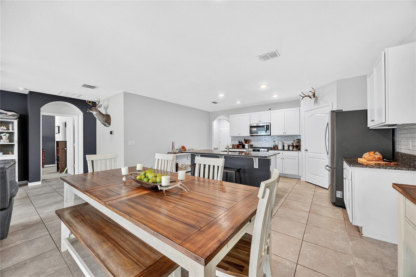 Image 6 of 40 For 290 Sandoval Drive