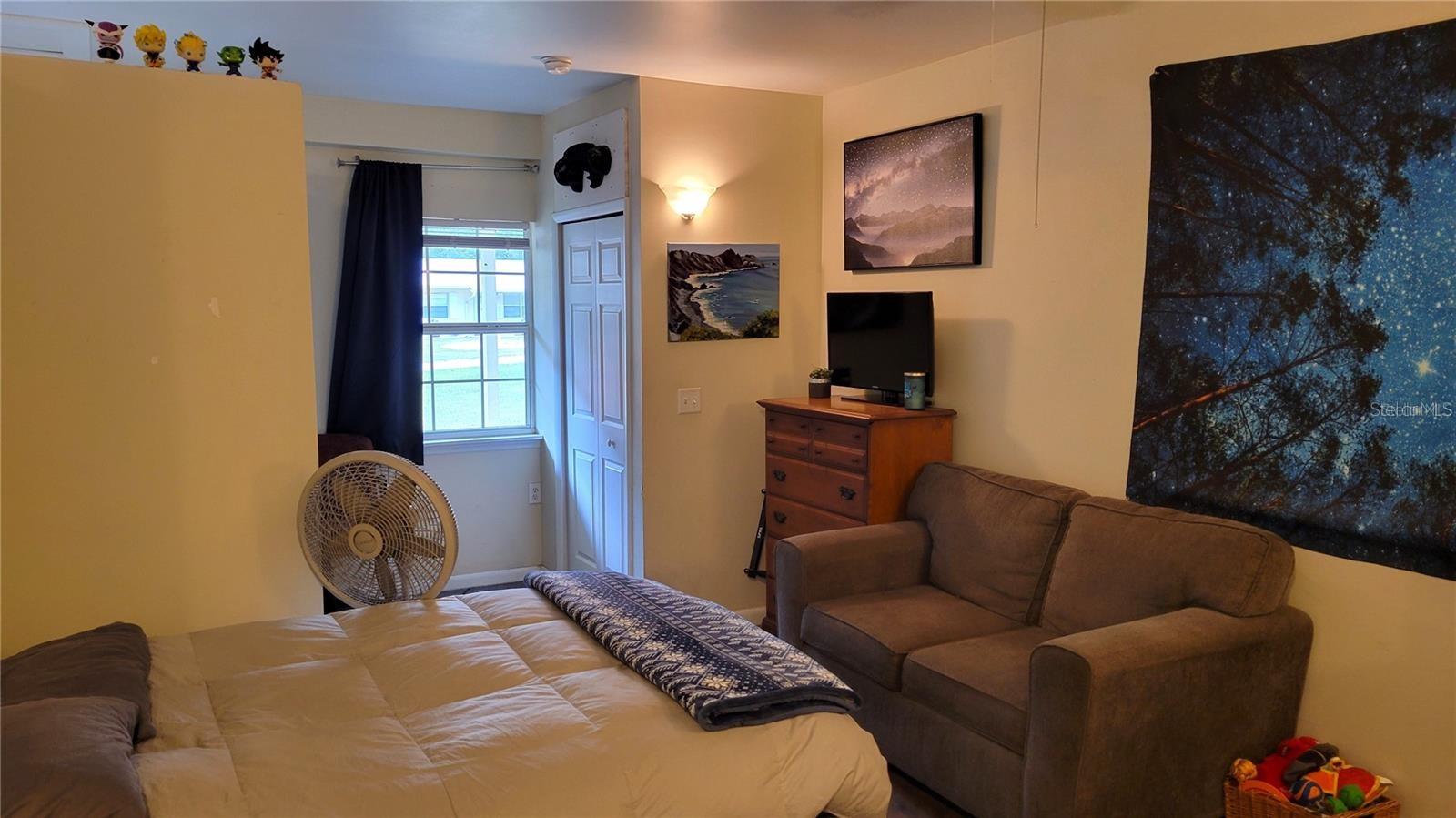 Image 15 of 20 For 1283 Cecil Avenue