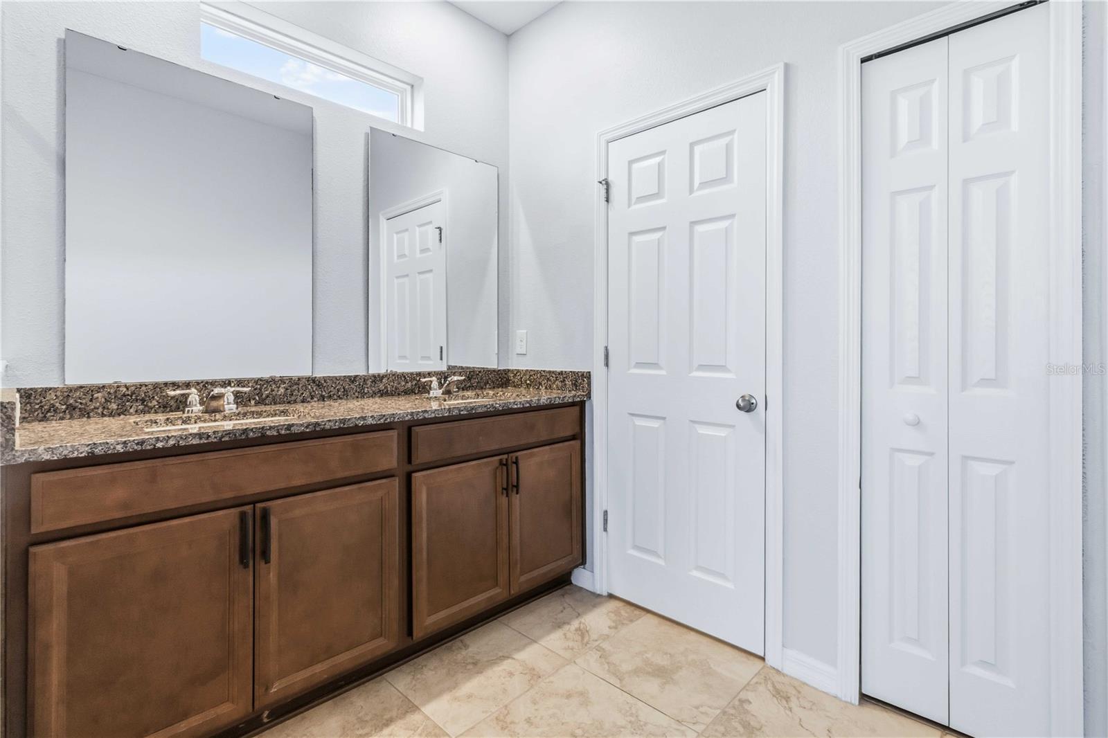 Image 15 of 27 For 719 Ladyfish Lane