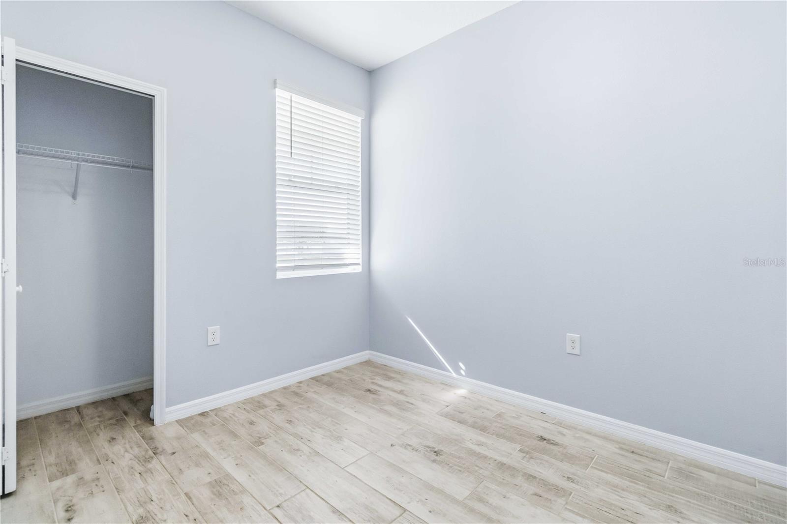 Image 19 of 27 For 719 Ladyfish Lane