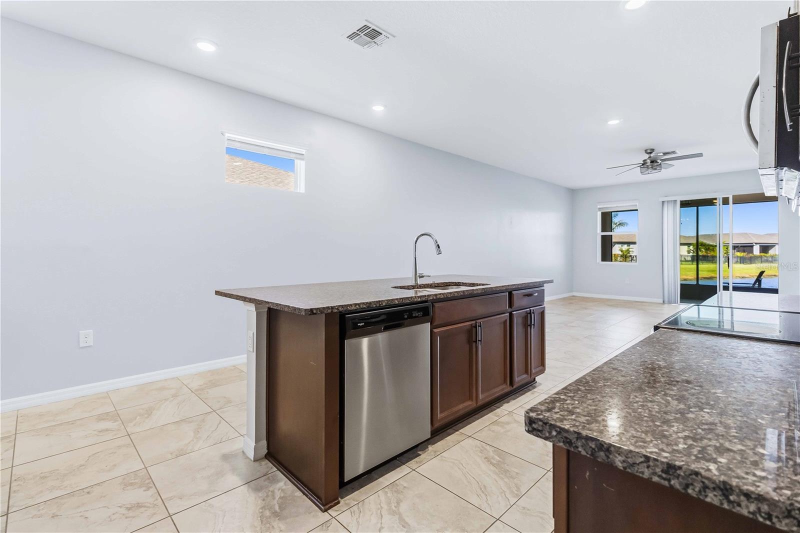 Image 4 of 27 For 719 Ladyfish Lane