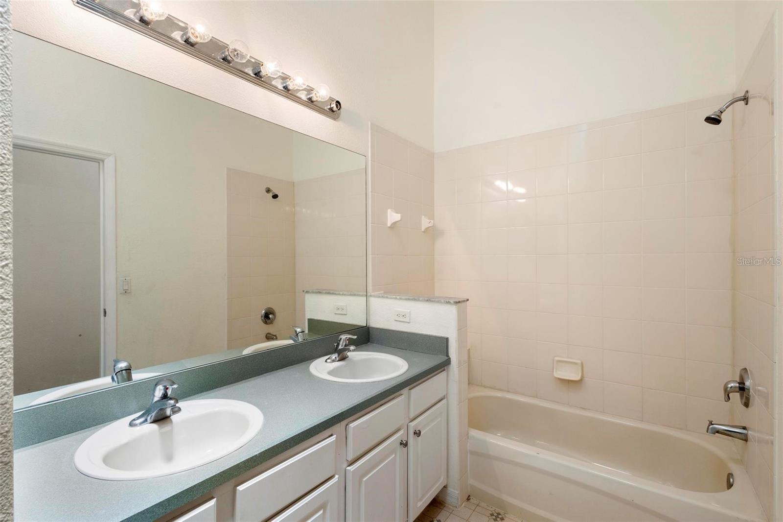 Image 22 of 33 For 3152 Wood Rose Way