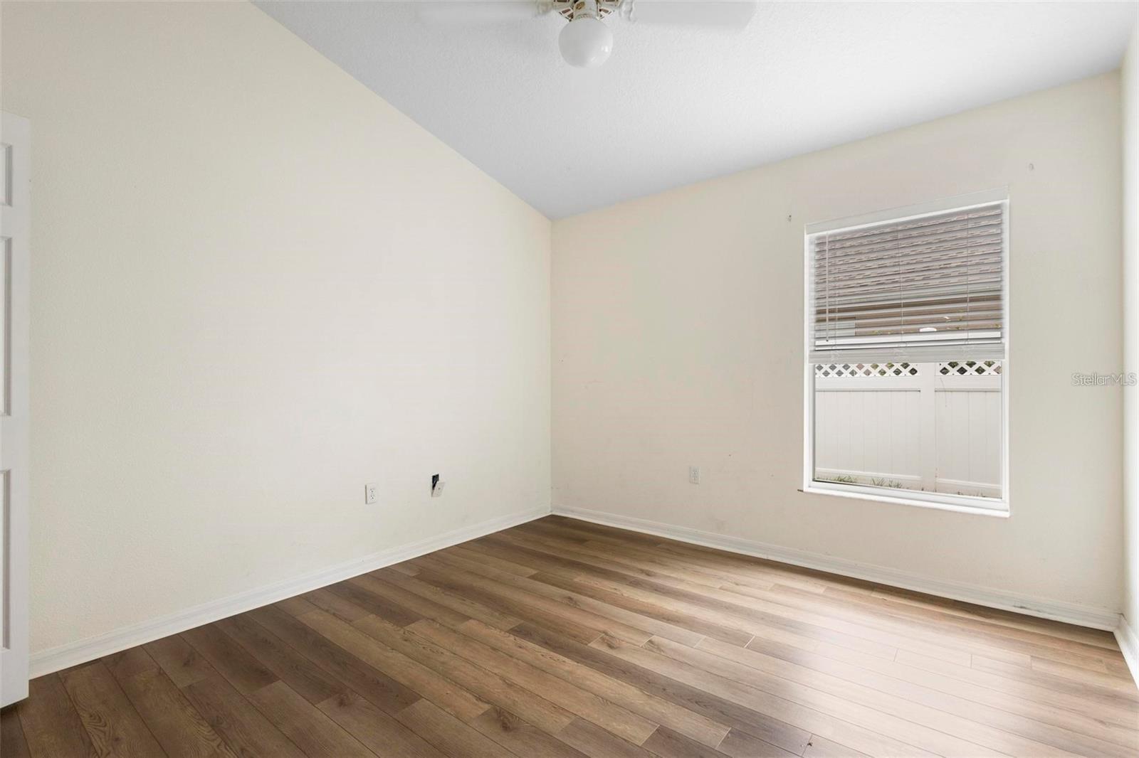 Image 23 of 33 For 3152 Wood Rose Way