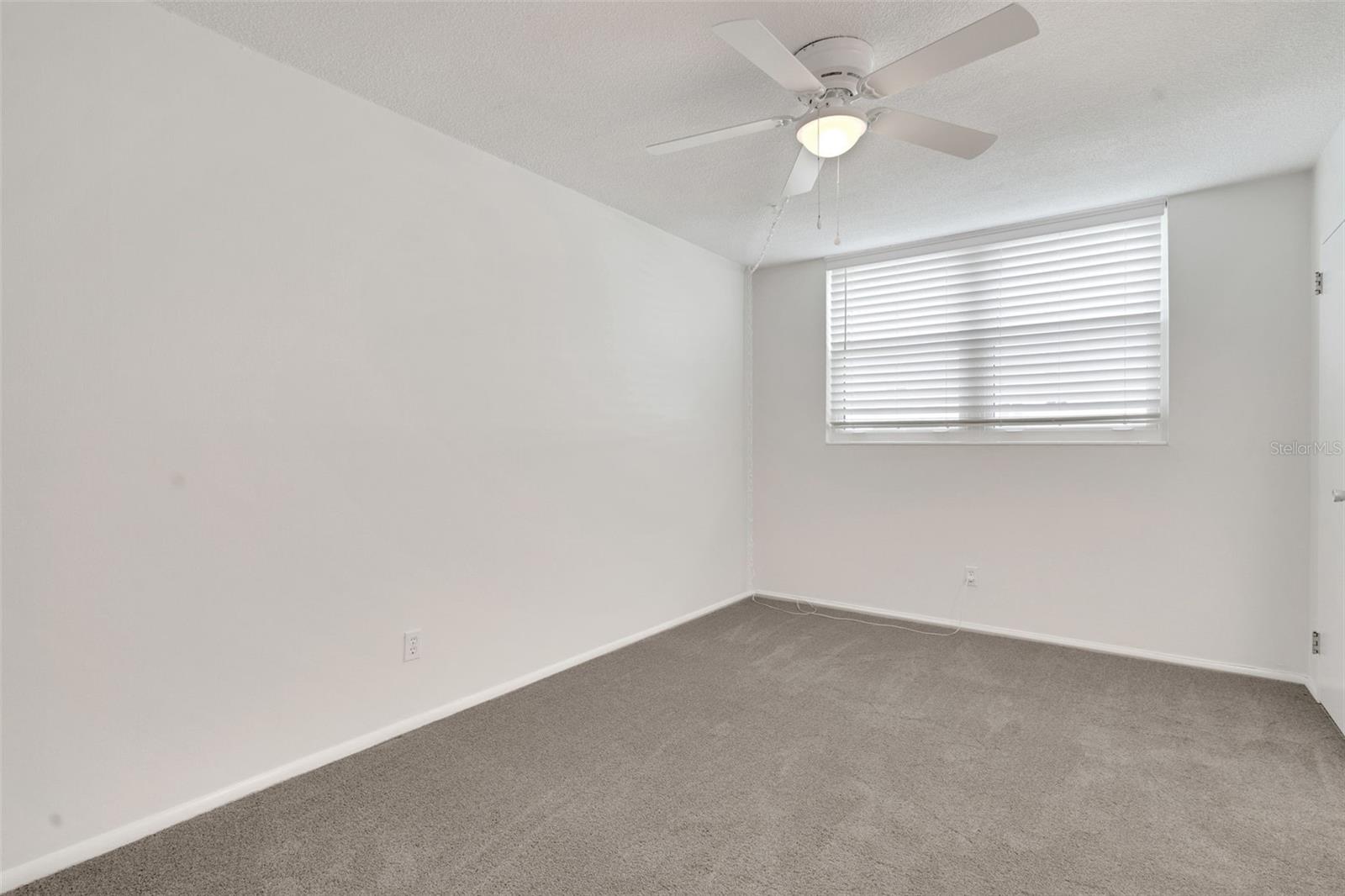 Image 19 of 25 For 1224 Peninsula Drive 621