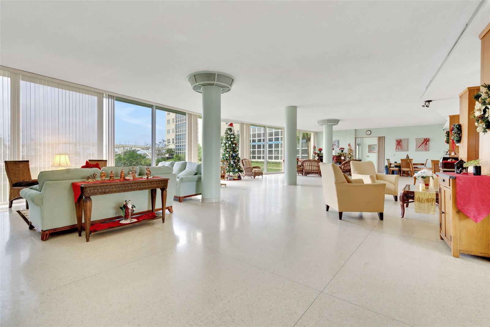 Image 9 of 25 For 1224 Peninsula Drive 621