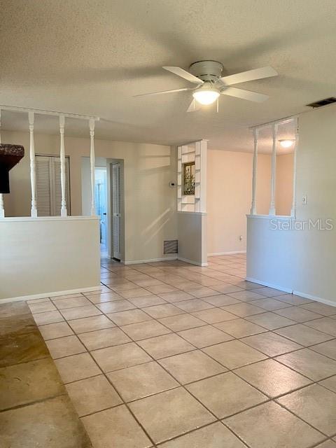 Image 4 of 15 For 1821 Oak Street